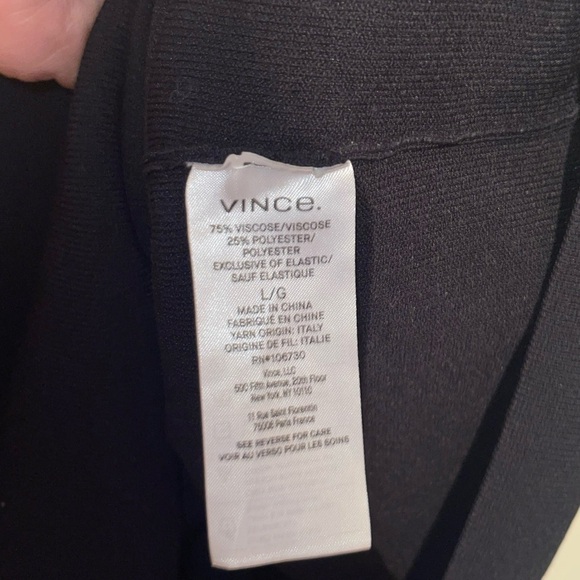 VINCE BLACK STRECH KNIT TANK SIZE LARGE minimal neutral quiet luxury old money - Picture 4 of 4